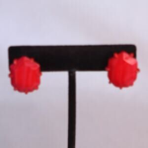 Kendra Scott Earrings Red Faceted Stone Prong Set Pierced